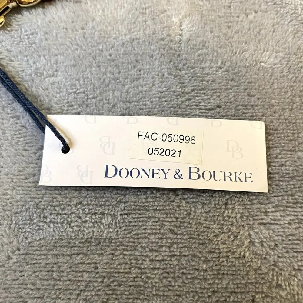Dooney & Bourke Disney Cats Wristlet White Leather Gold Large Pouch NWT